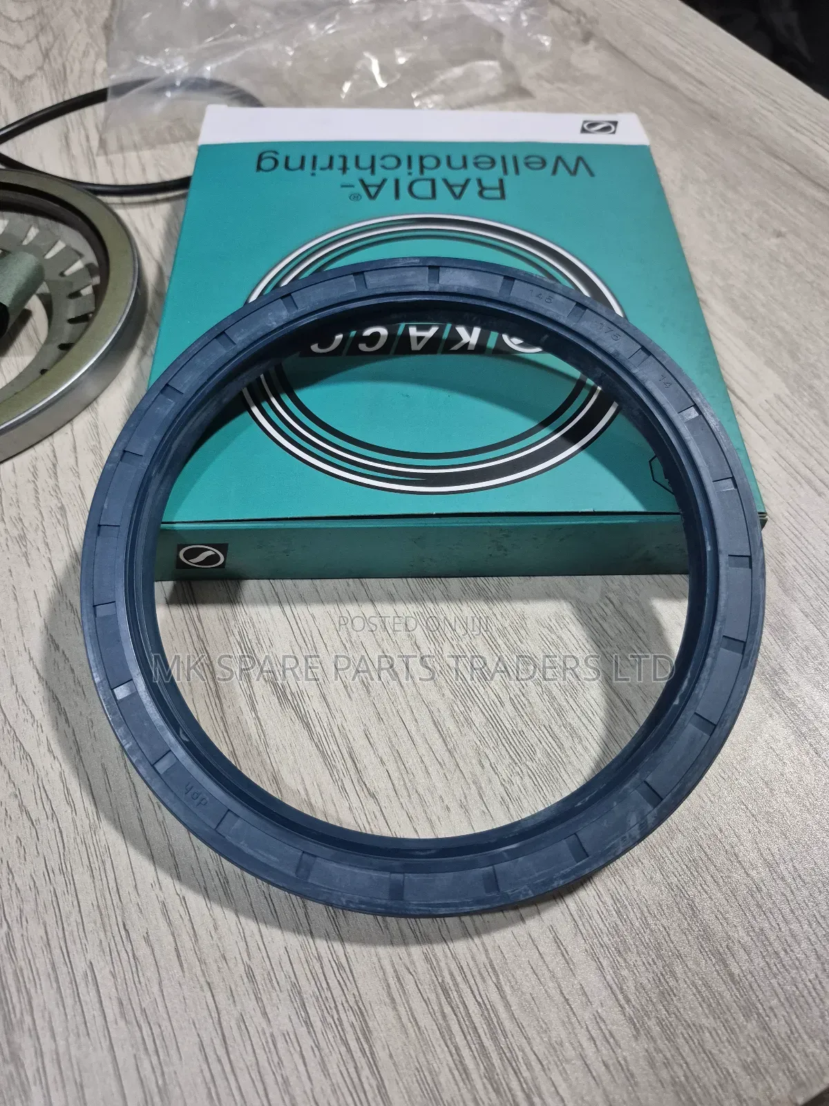 Mercedes Benz Truck Seals