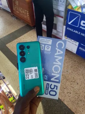 New Tecno Camon 50 Ultra 256 GB Green