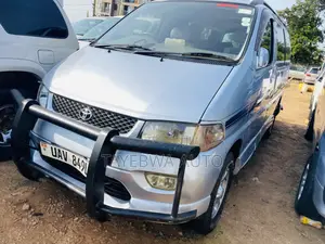 Toyota Regius 1999 Blue