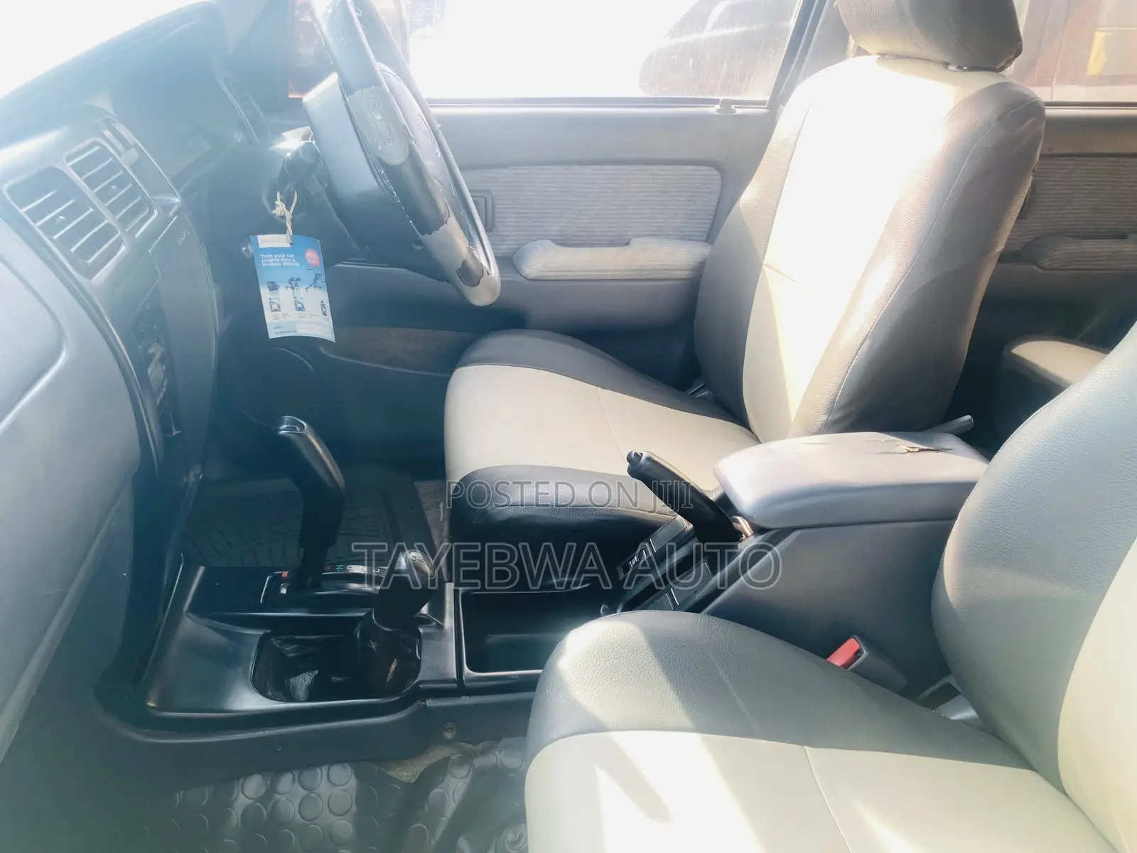 Toyota Hilux Surf 2.7 SSR 1997 White
