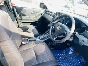 Toyota Kluger 2004 Black