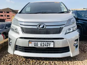Toyota Alphard 2.4 Petrol FWD 2013 Silver