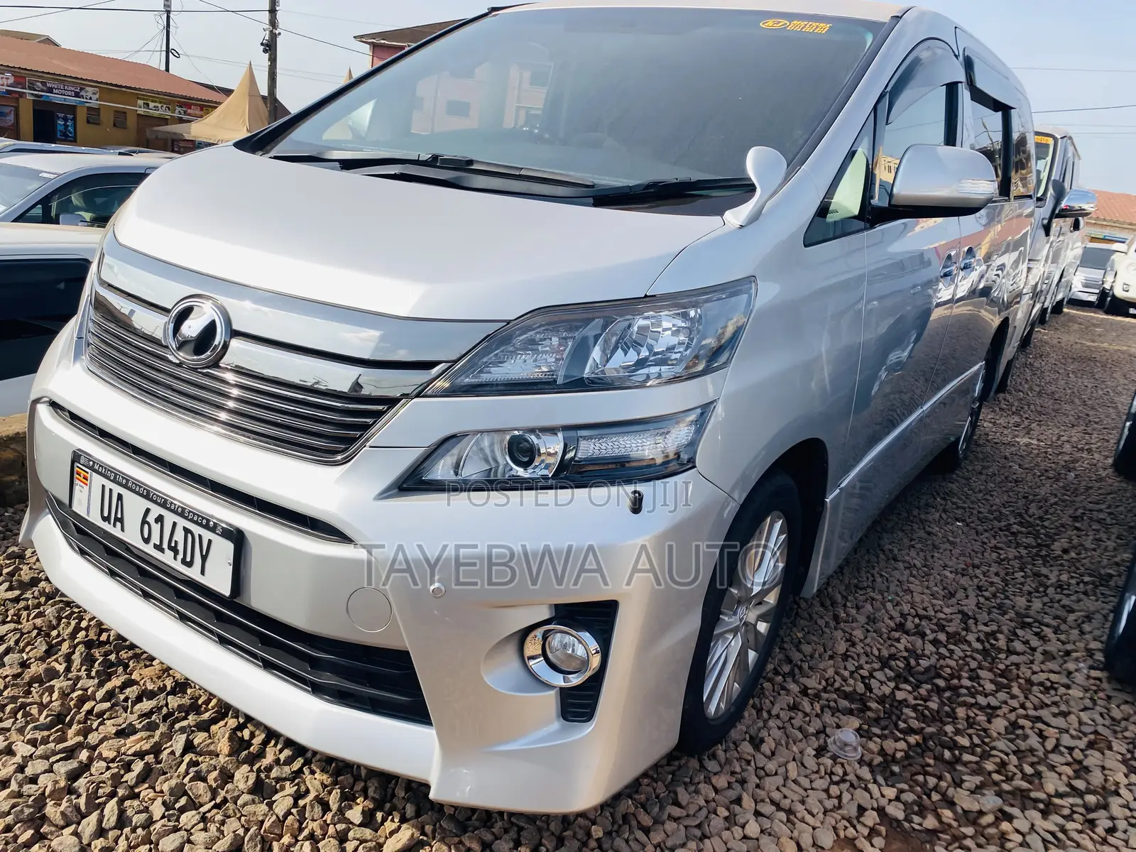 Toyota Alphard 2.4 Petrol FWD 2013 Silver