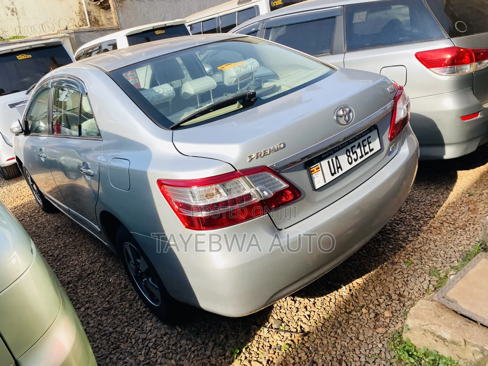 Toyota Premio 1.8 AWD 2010 Silver