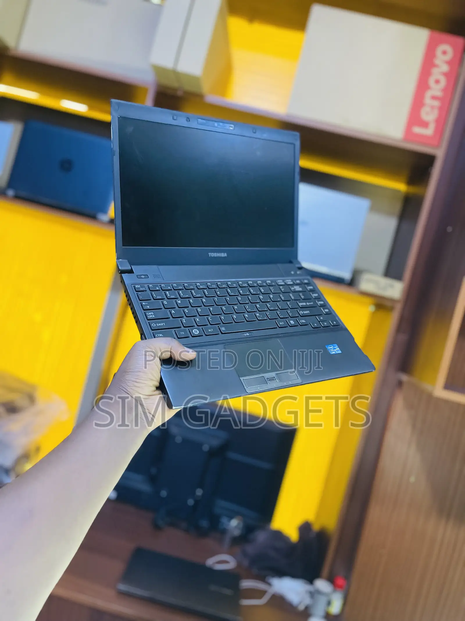 Laptop Toshiba NB200 4GB Intel Core i5 HDD 160GB