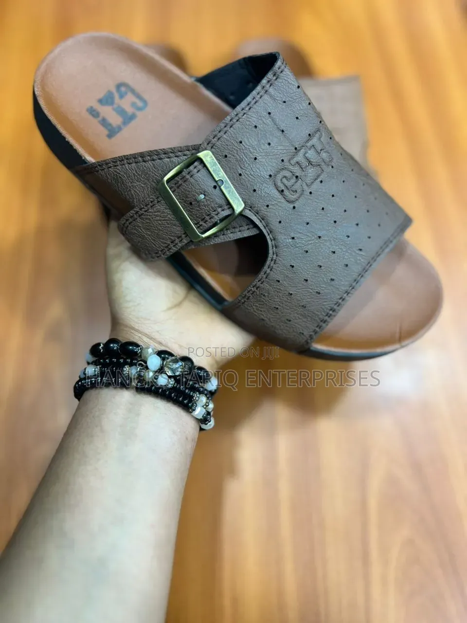 Premium Black Men’S Buckle-Strap Comfort Sandals