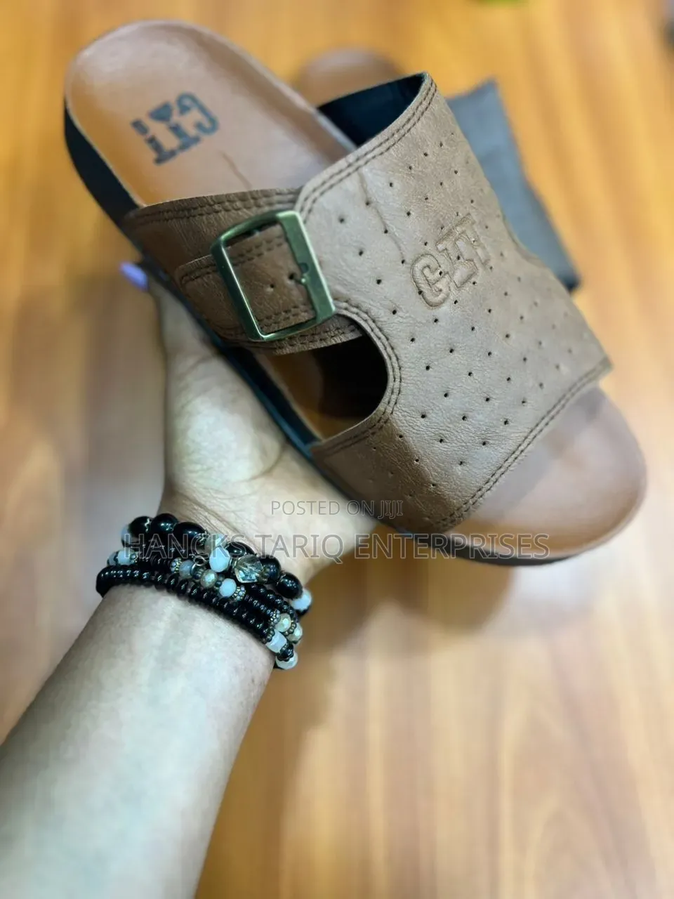 Premium Black Men’S Buckle-Strap Comfort Sandals