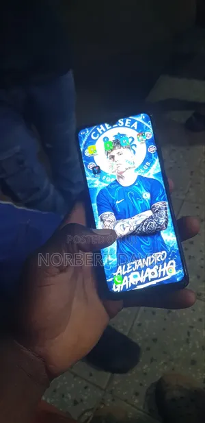Itel A06 64 GB Black