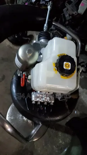 Abs Pump Toyota Land Cruiser 2010