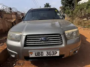 Subaru Forester 2005 Silver