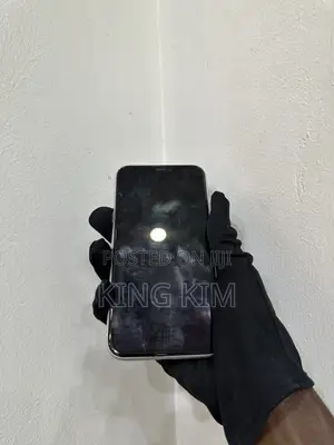 Apple iPhone 11 64 GB White