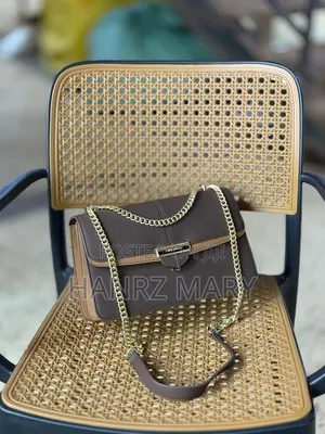 Elegant Chain Shoulder Bags.