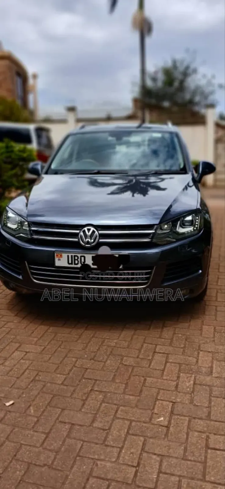 Volkswagen Touareg V6 Executive 4dr SUV AWD (3.6L 6cyl 8A) 2014 Blue