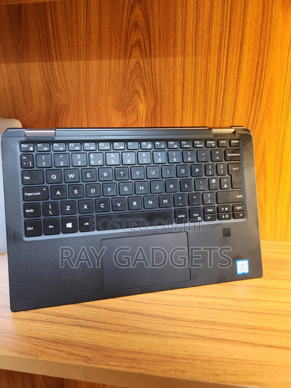 New Laptop Dell XPS 13 9365 8GB Intel Core i7 SSD 512GB