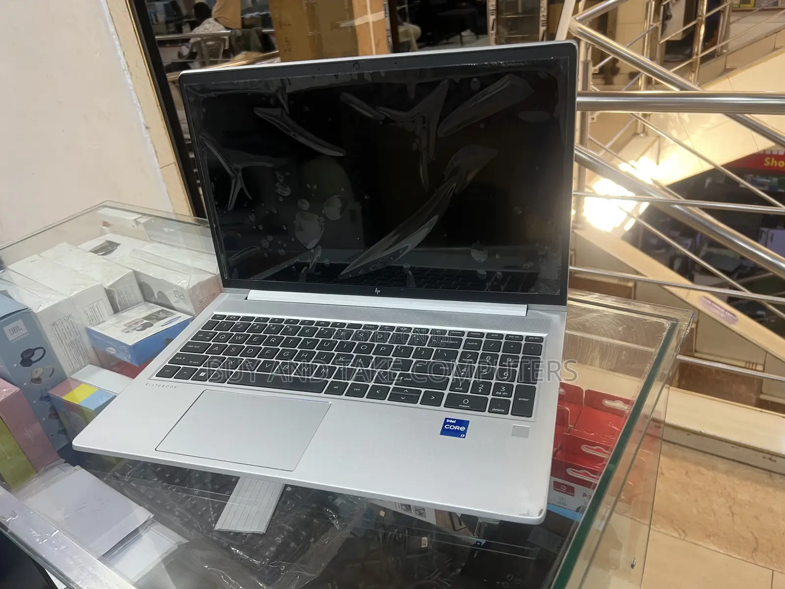 Laptop HP EliteBook 640 G9 16GB Intel Core i7 SSD 512GB