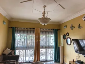 Furnished 7bdrm Bungalow in Makindye for sale