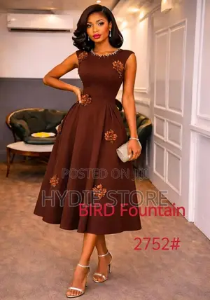 Armless Long and Free Round Dress