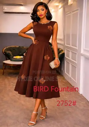 Armless Long and Free Round Dress