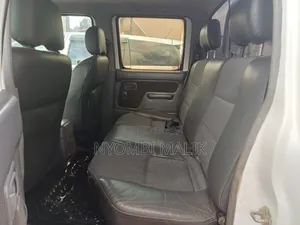Nissan Hardbody 2008 White