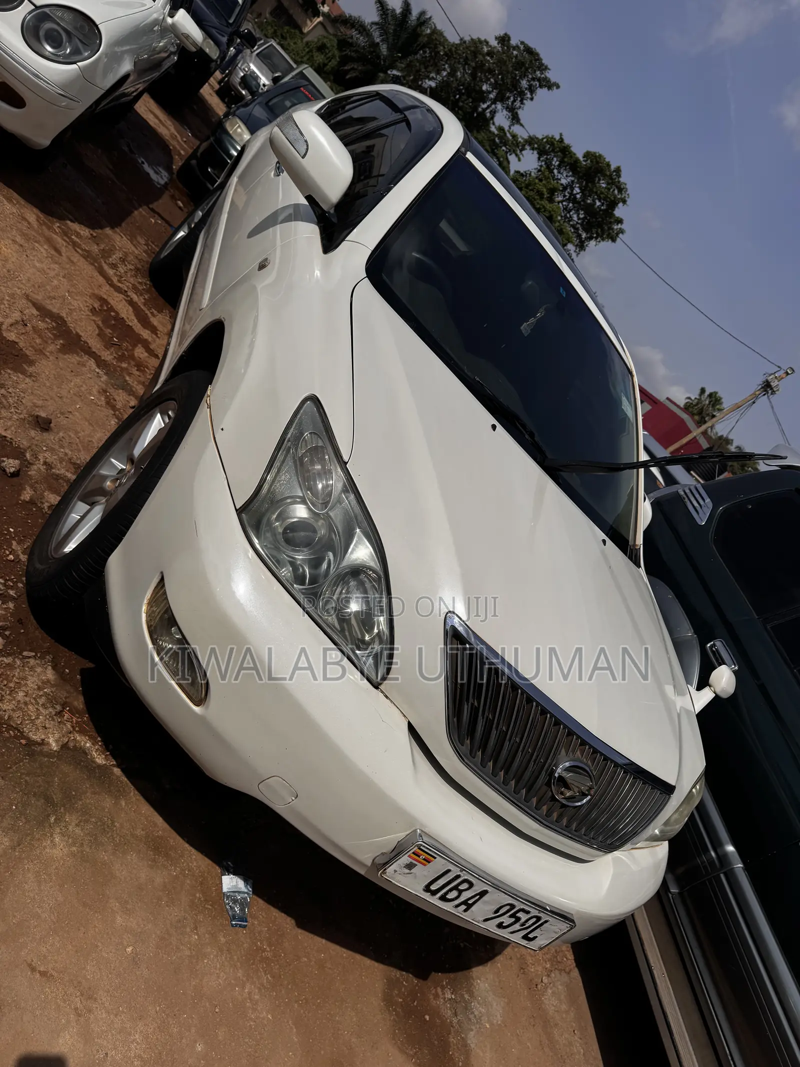 Toyota Harrier 2004 White