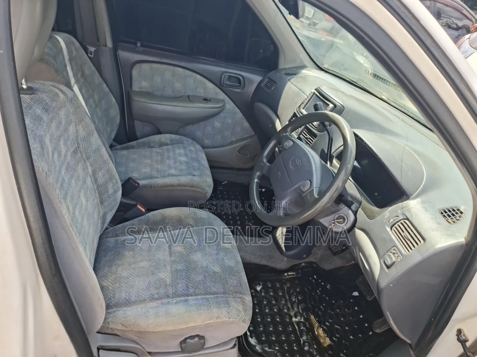 Toyota Raum 2006 White