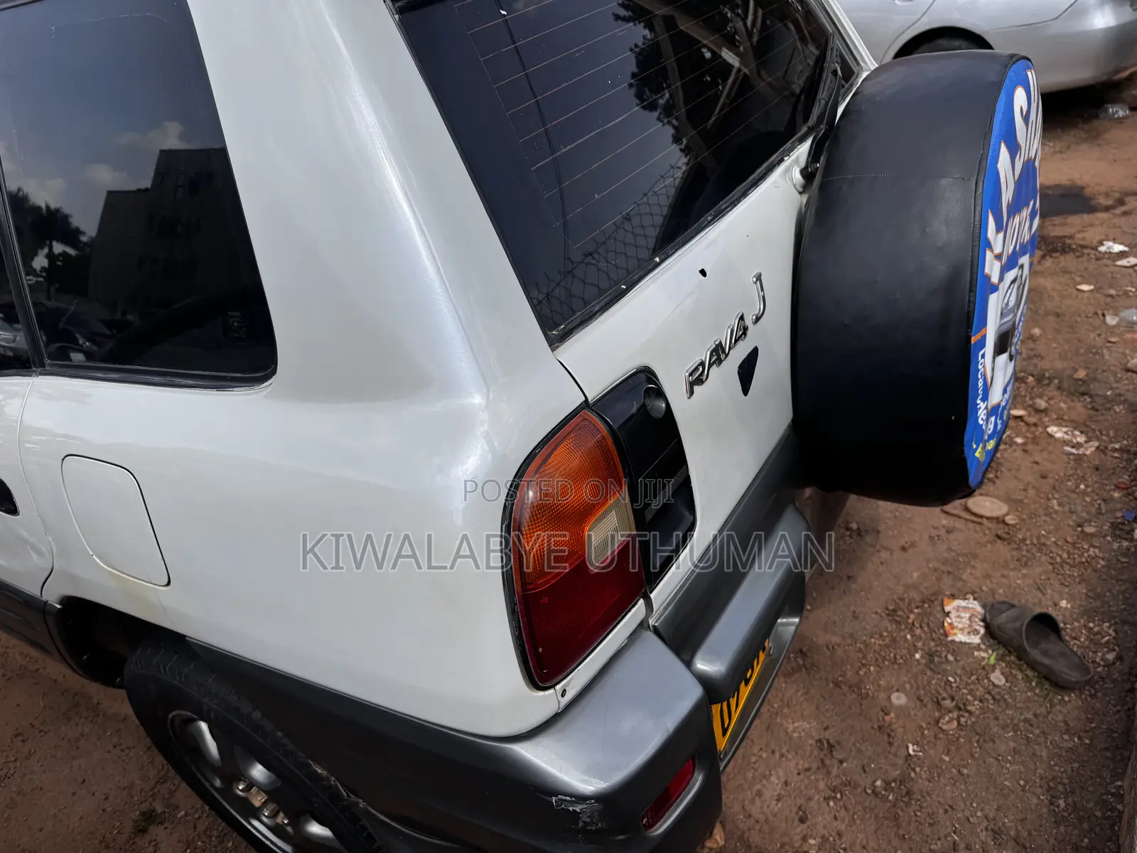 Toyota RAV4 1999 Silver
