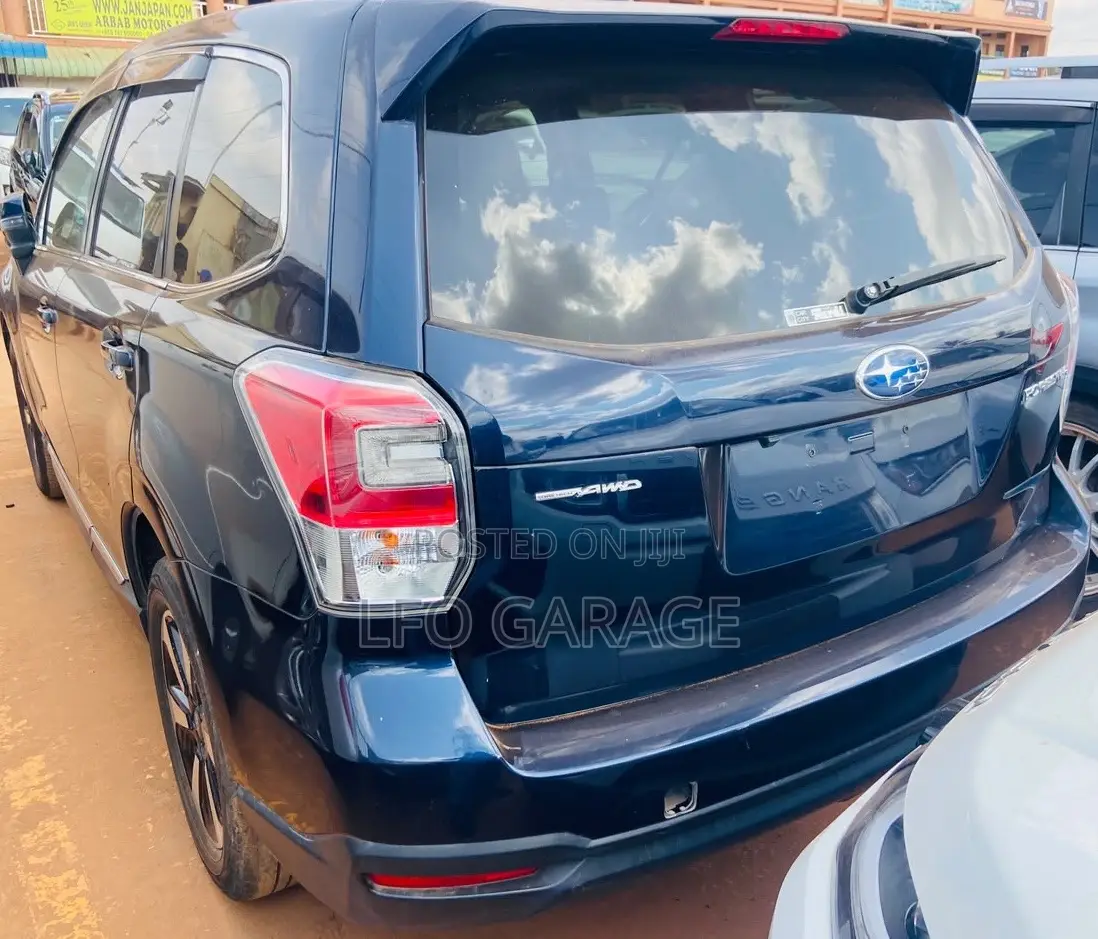 Subaru Forester 2.0XT Premium AWD 2016 Black