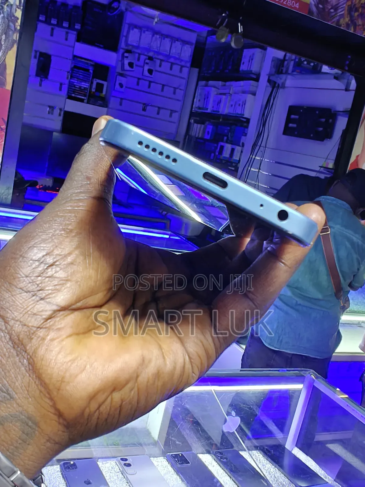 Itel A80 128 GB Blue