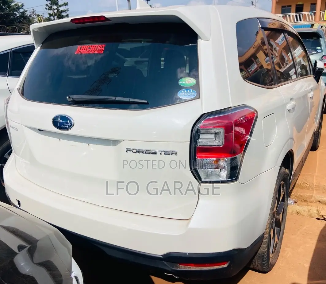 Subaru Forester 2.0XT Premium AWD 2017 White