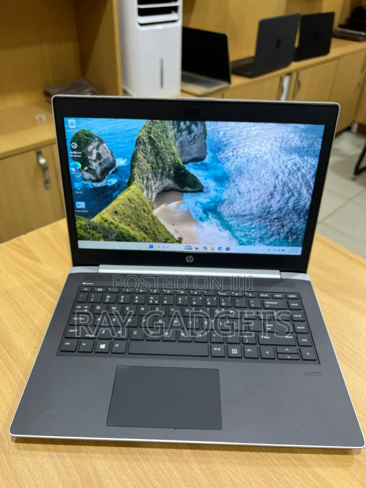 New Laptop HP ProBook 440 G5 8GB Intel Core i5 SSD 256GB