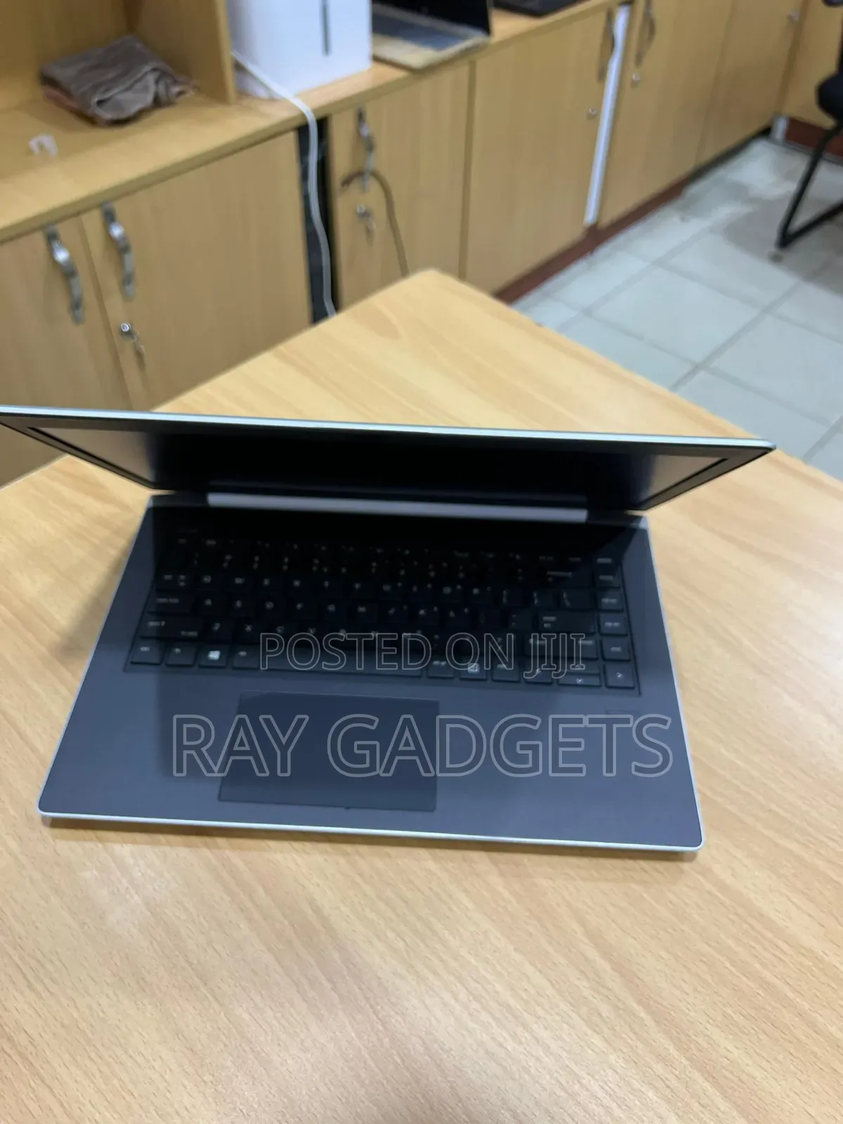 New Laptop HP ProBook 440 G5 8GB Intel Core i5 SSD 256GB
