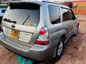 Subaru Forester 2006 Silver