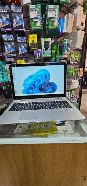 Laptop HP Envy X360 8GB Intel Core i5 HDD 1T