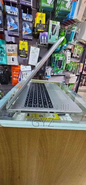 Laptop HP Envy X360 8GB Intel Core i5 HDD 1T