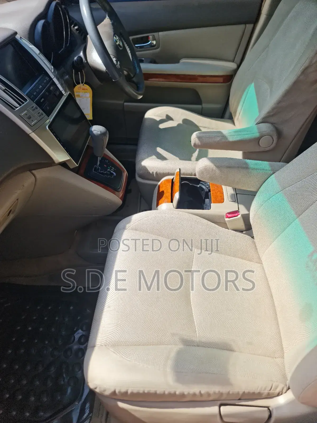 Toyota Harrier 2.4 2009 White