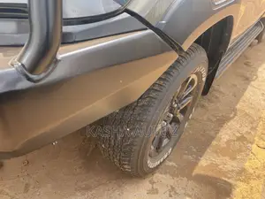 Toyota Hilux 2022 Beige