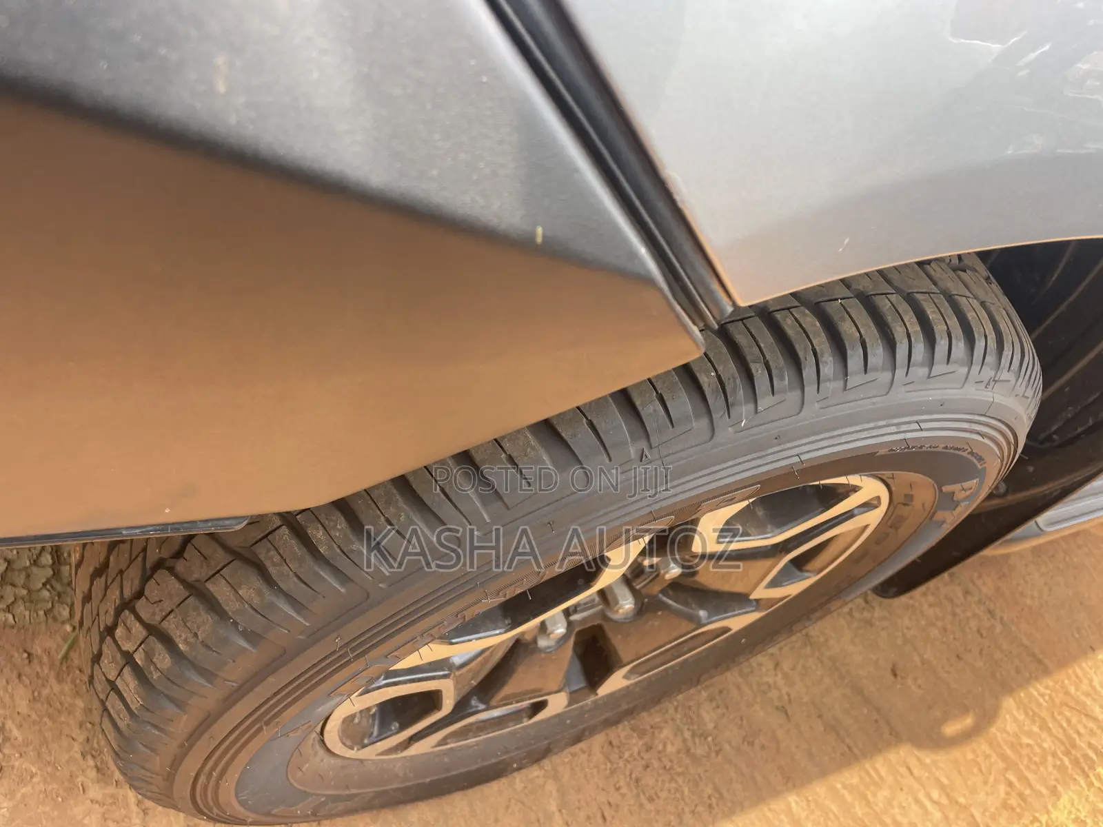 Toyota Hilux 2021 Beige