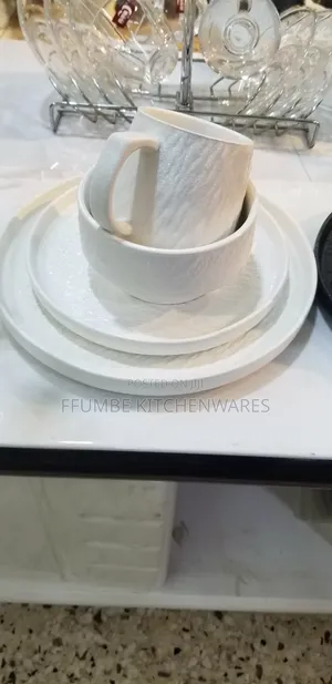 Dinner Set Black and White 24 Piece