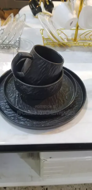 Dinner Set Black and White 24 Piece