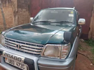Toyota Land Cruiser Prado 2001 Black