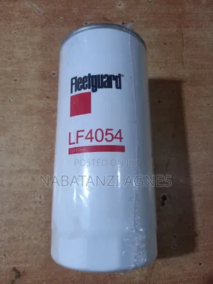 Fleetguard Oil Filter