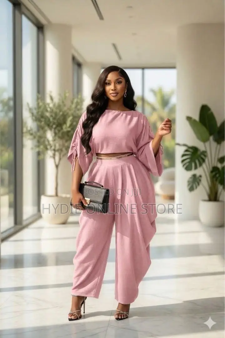 Simple Baggie Black Two Piece
