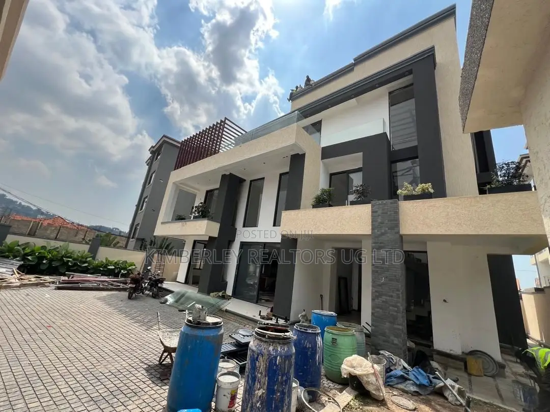 5bdrm House in Central Division for sale