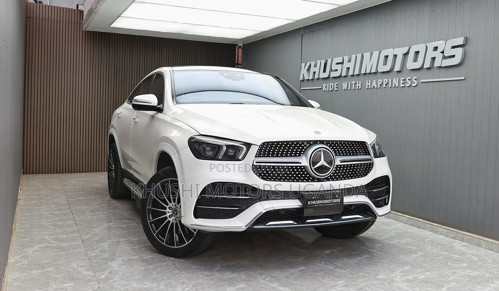 Mercedes-Benz GLE-Class GLE 400d 4MATIC 2020 White