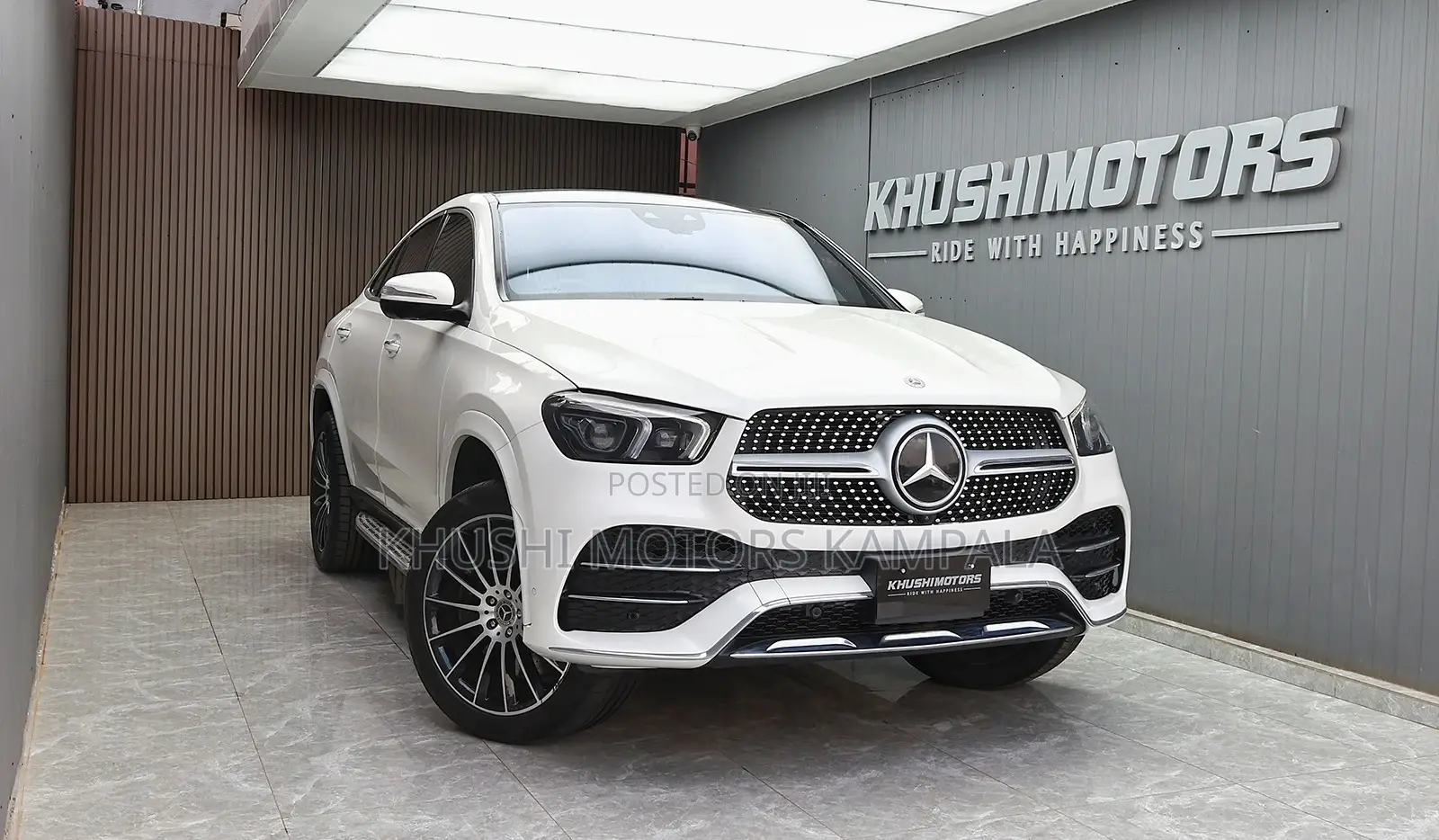 Mercedes-Benz GLE-Class GLE 400d 4MATIC 2020 White