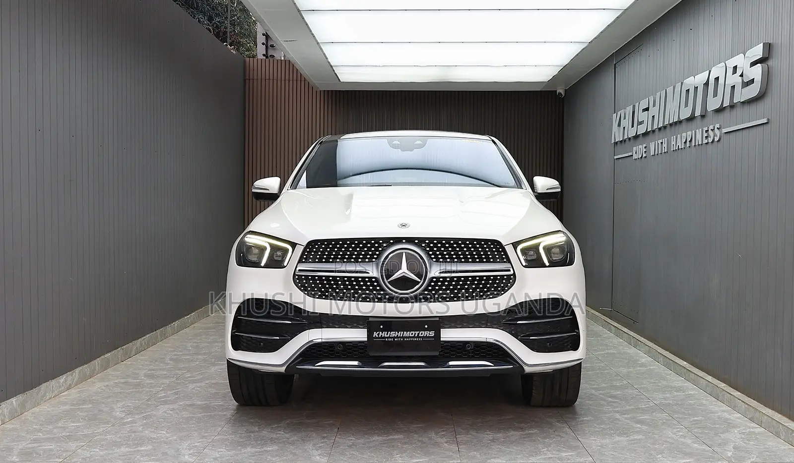 Mercedes-Benz GLE-Class GLE 400d 4MATIC 2020 White