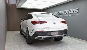 Mercedes-Benz GLE-Class GLE 400d 4MATIC 2020 White