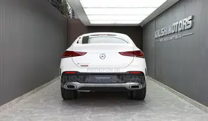 Mercedes-Benz GLE-Class GLE 400d 4MATIC 2020 White