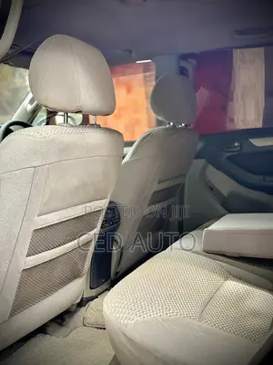 Toyota Hilux Surf 2009 Black