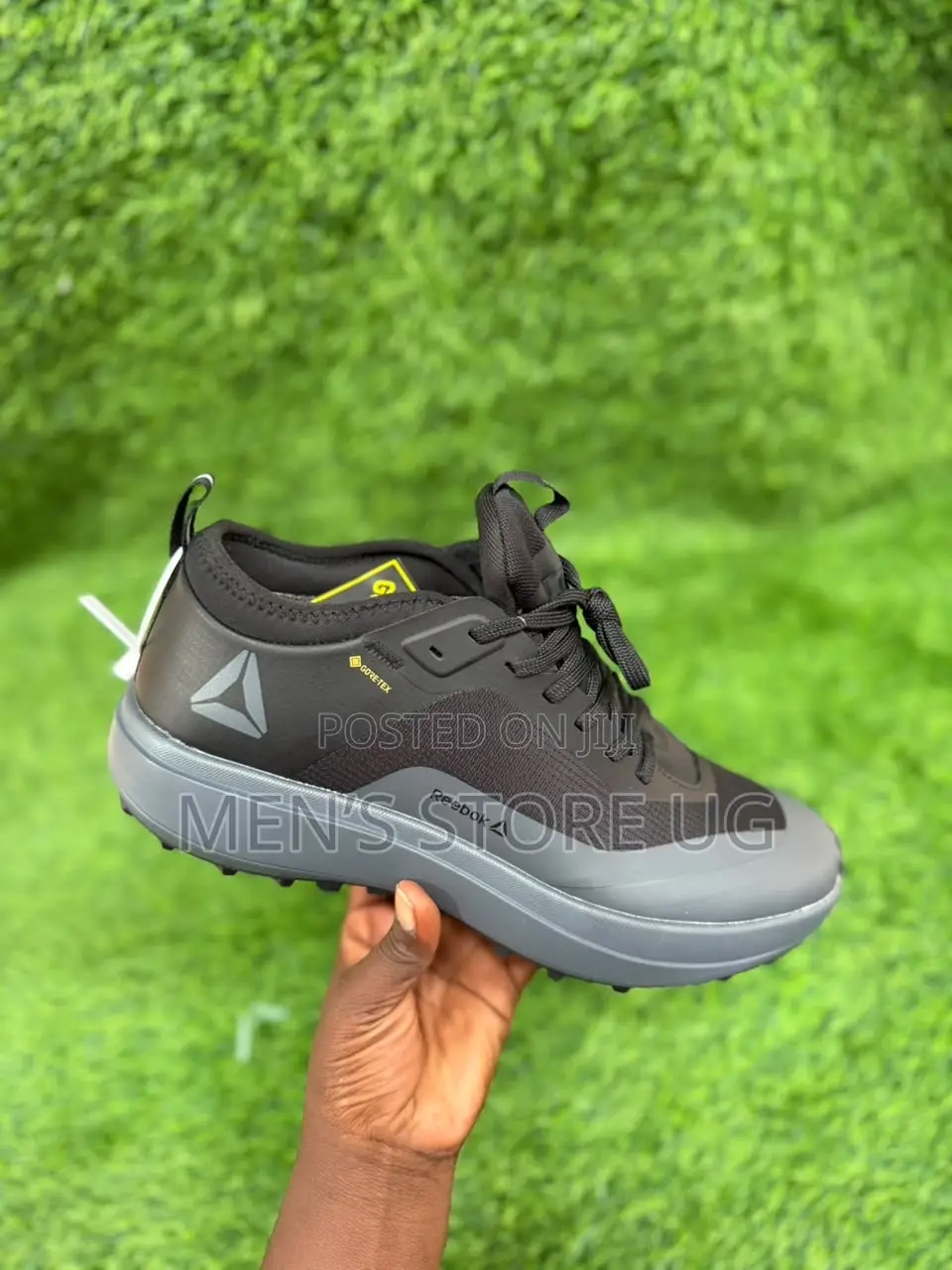 Reebok Floatride Energy Shield Sneakers Gore-Tex Membrane